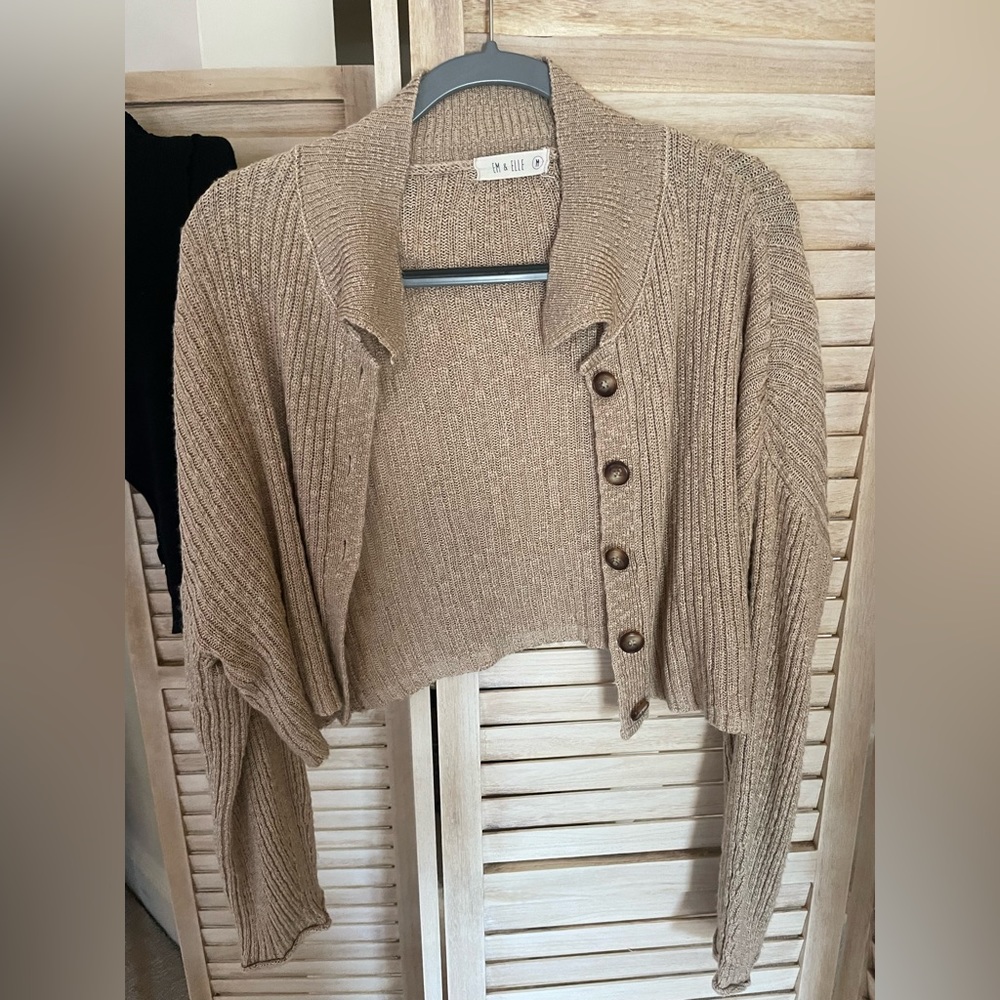 Cropped button cardigan